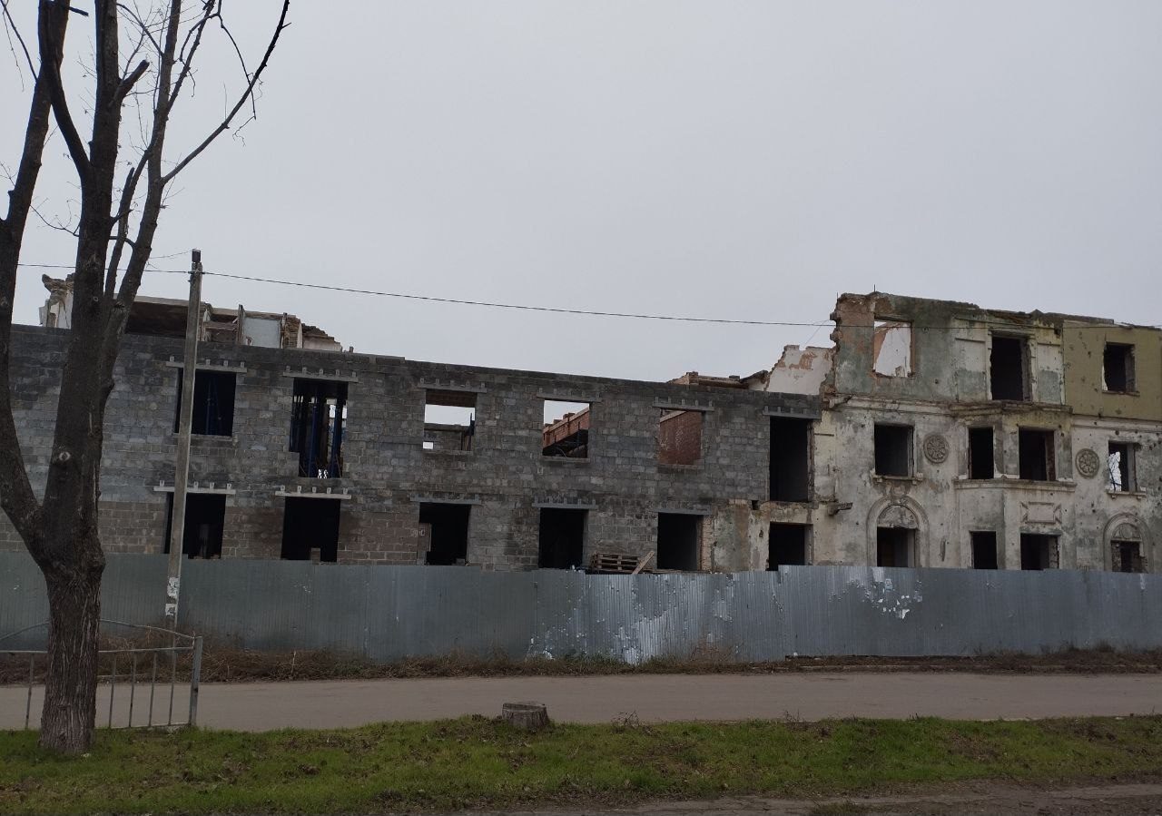 War destruction in occupied Mariupol (image 19 of 19)